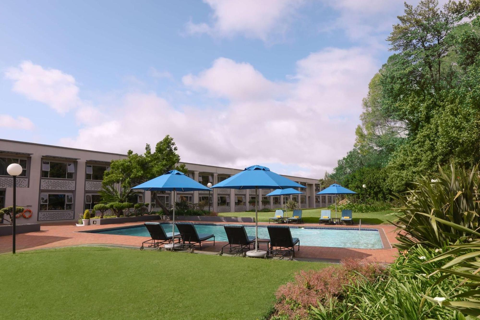 Garden Court Umtata Exterior foto